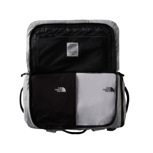 THE NORTH FACE RE-GRIND BASE CAMP VOYAGER DUFFEL - 42L | Travel