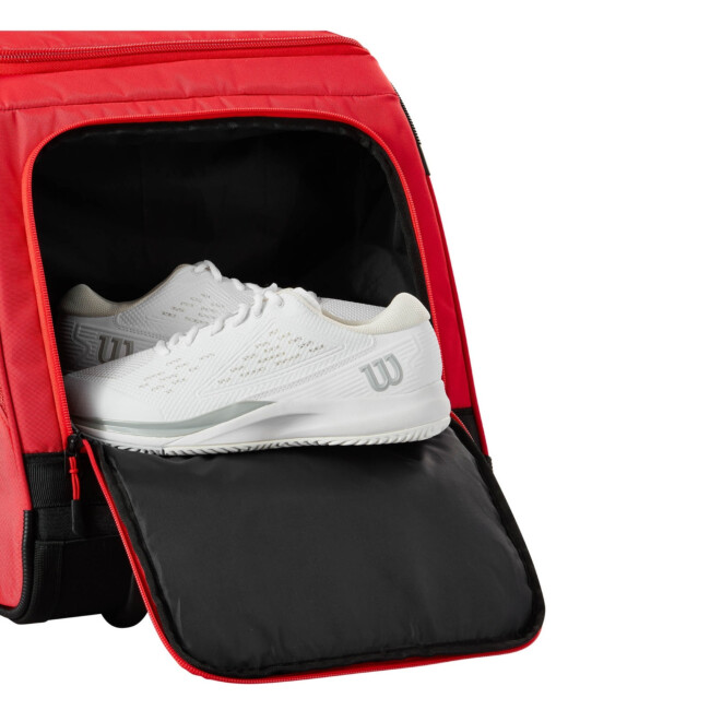 WILSON SUPER TOUR 2025 TRAVEL BAG | Travel and Sports Bags | Sportland