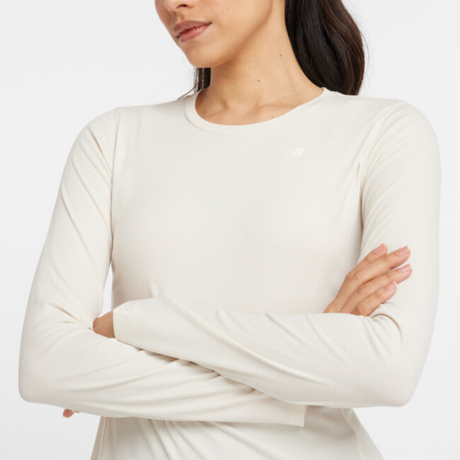 NEW BALANCE WOMEN'S MICRO-RIB LONG SLEEVE TOP | Tops and