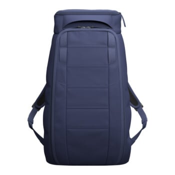 DB HUGGER BACKPACK 25L | Backpacks | Buy online - Sportland