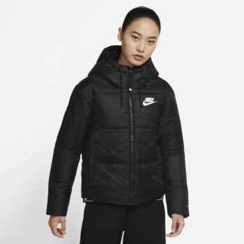 NIKE W NSW TF RPL CLASSIC TAPE JKT | Jackets and Parkas | Sportland