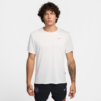 nike run breathe top