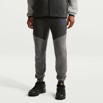 black and gray nike joggers