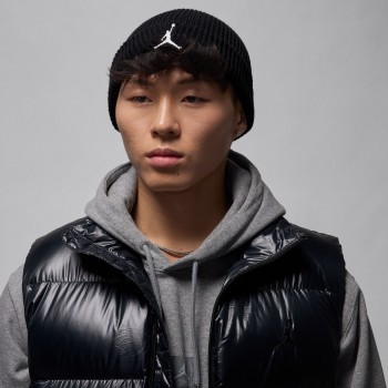 JORDAN PEAK ESSENTIAL BEANIE | Caps and Hats | Sportland