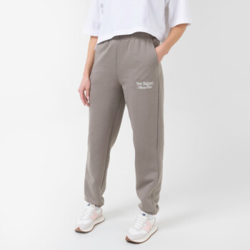 NEW BALANCE WOMEN'S GRAPHIC SWEATPANTS | Pants | Sportland