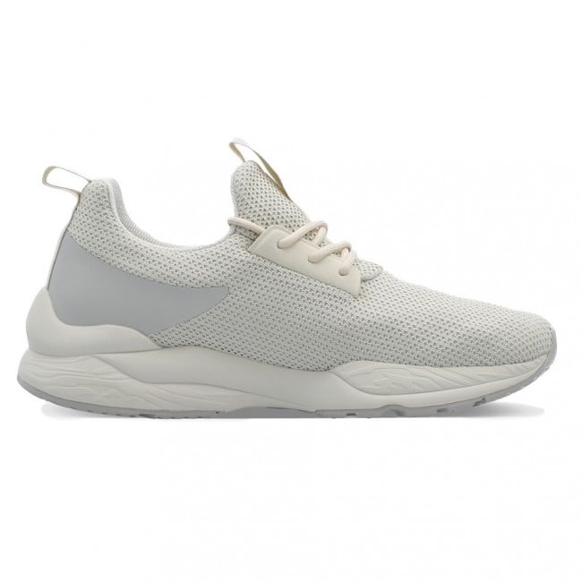 Fila tornado sales