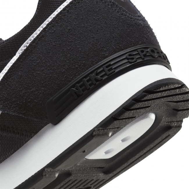 nike venture runner men