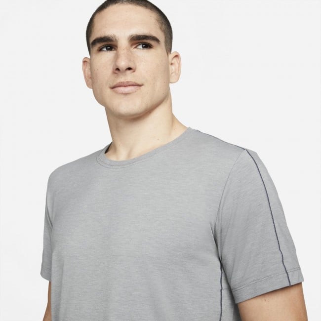 Nike Men's Dri-FIT Yoga Crewneck Shirt