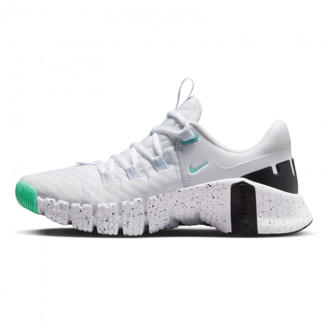 Free women's training sales shoes