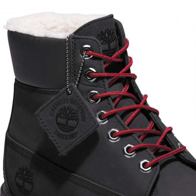 Black timberland outlet boots with fur