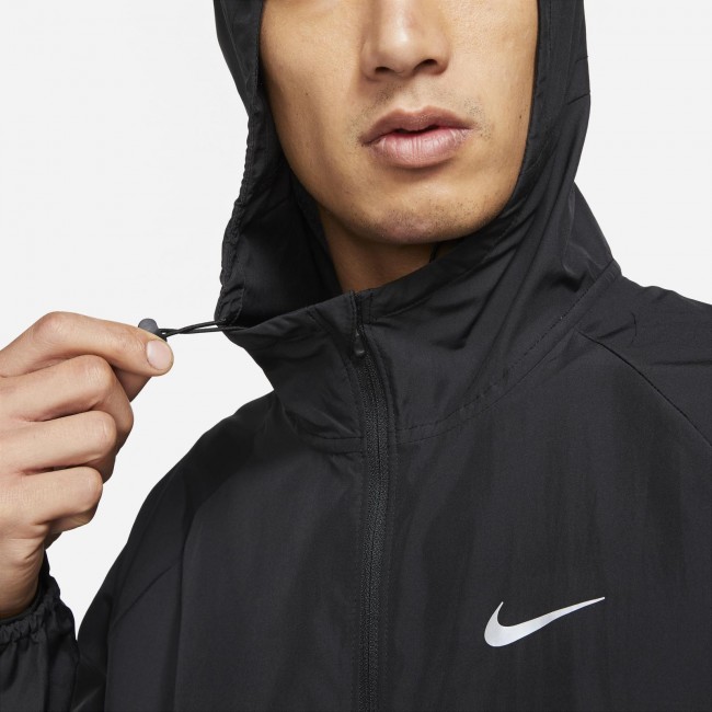Nike m run jkt new arrivals