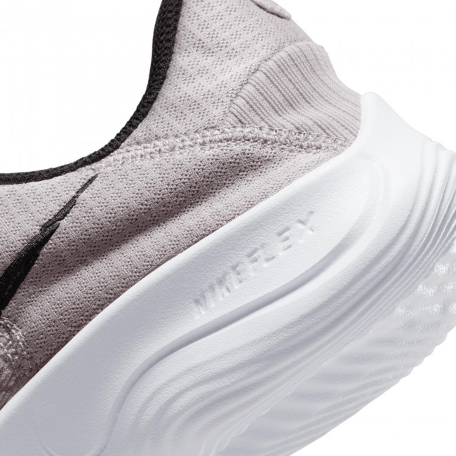 Nike epic flex deals