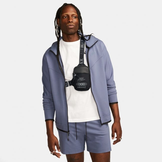 Nike sport crossbody 2025
