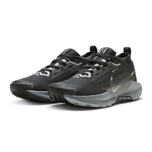 Nike shield vs gore tex new arrivals
