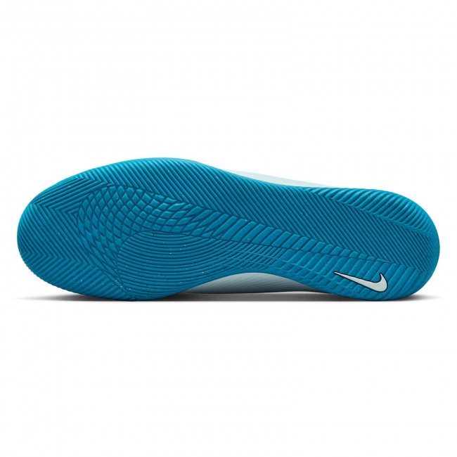Nike vapor indoor top