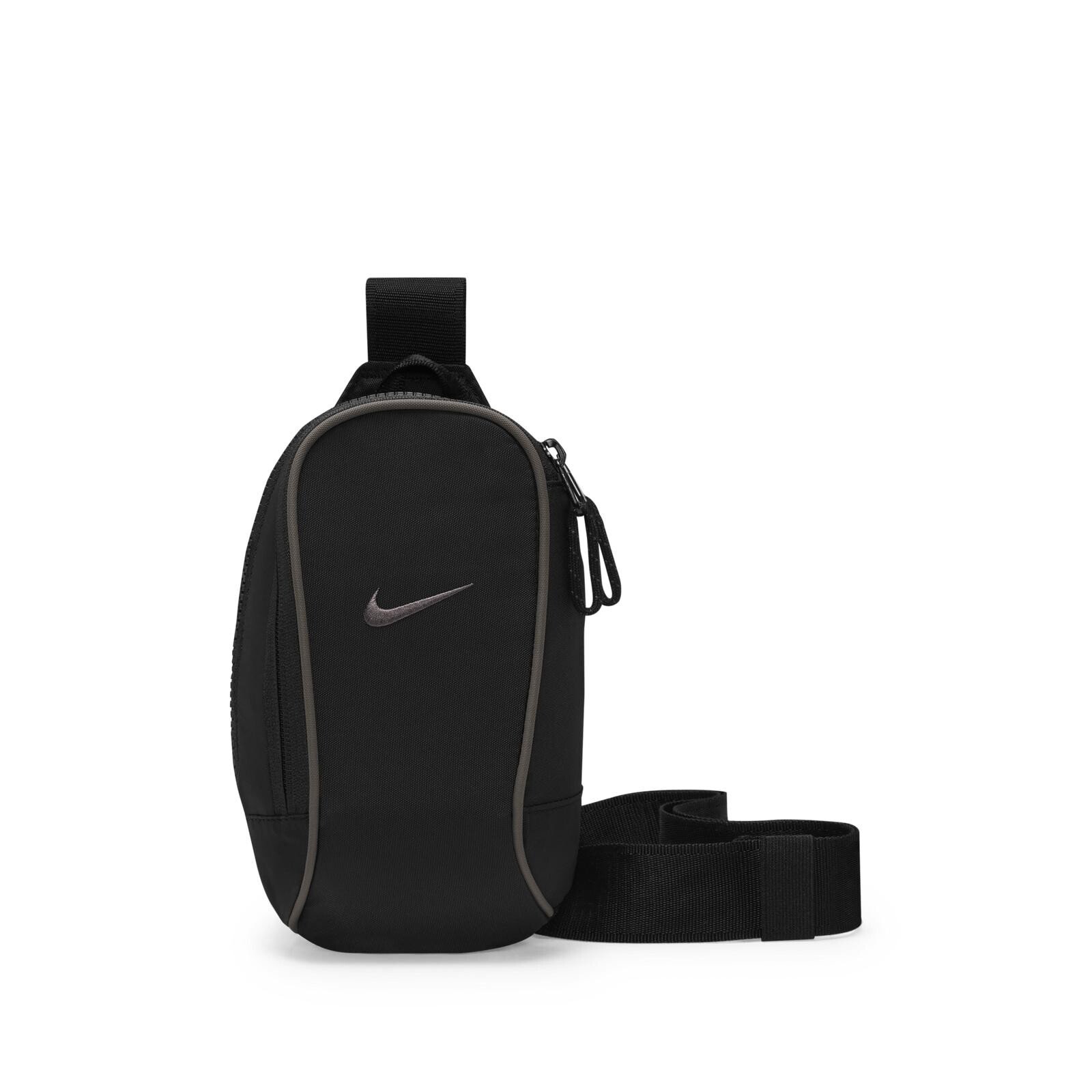 NIKE SPORTSWEAR CARGO CROSSBODY BAG - 3L | Bags | Sportland