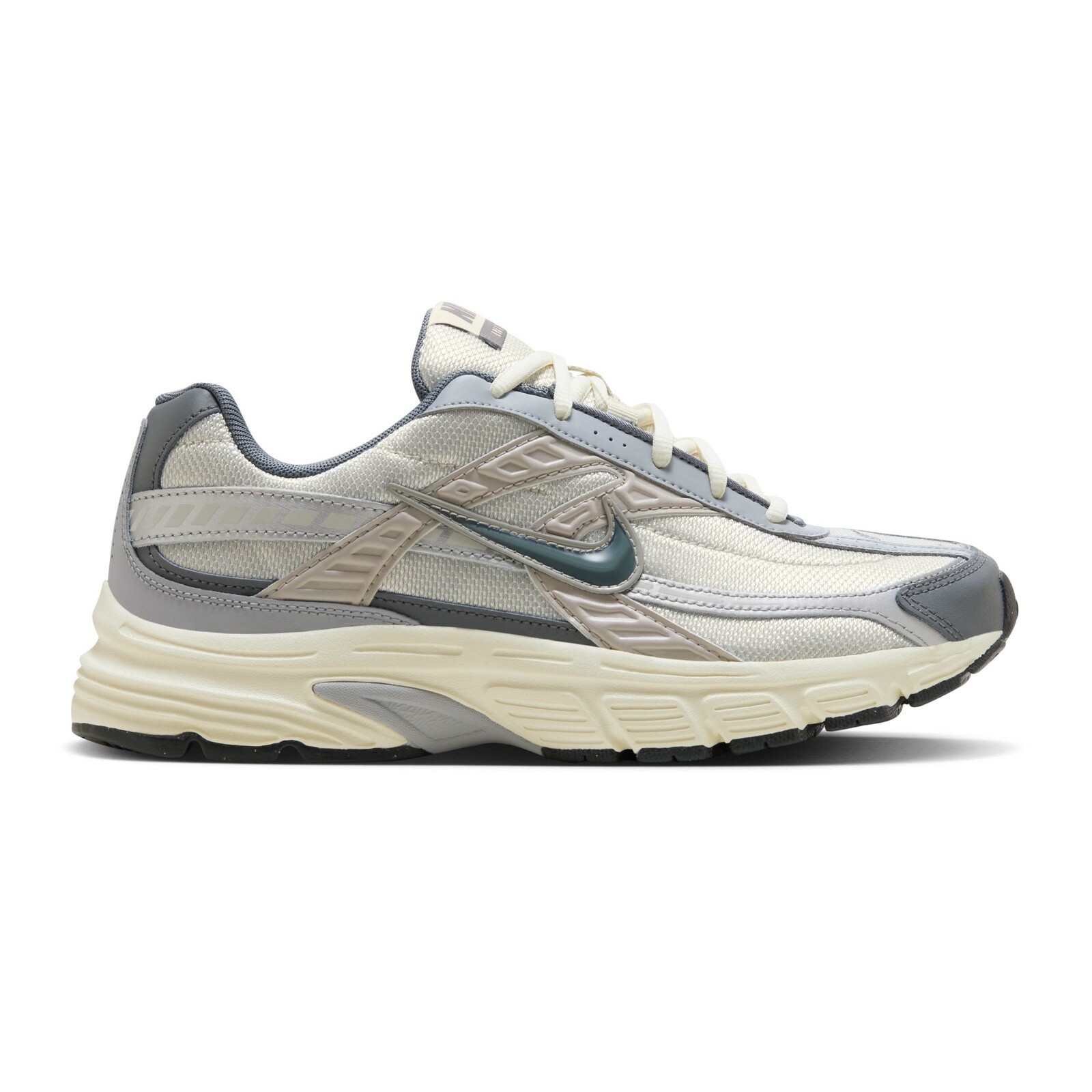 NIKE VENTURE RUNNER MEN'S SHOES | Leisure shoes | Sportland